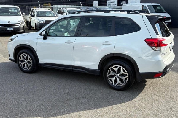 2024 Subaru Forester S5 2.5i SUV Image 2