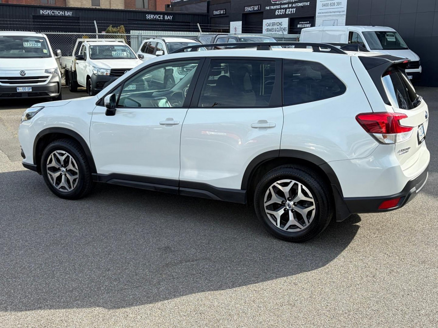 2024 Subaru Forester S5 2.5i SUV Image 2
