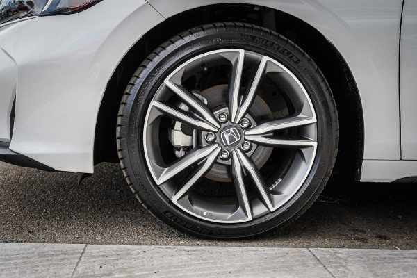 2024 MY25 Honda Civic 11th Gen e:HEV LX Hatch Image 8