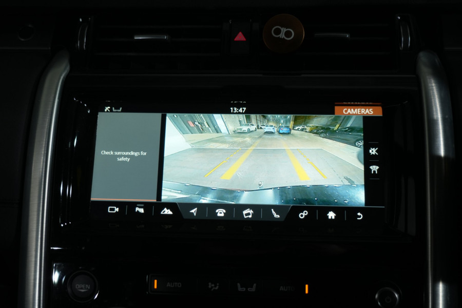 2017 Land Rover Discovery Series 5 HSE SUV