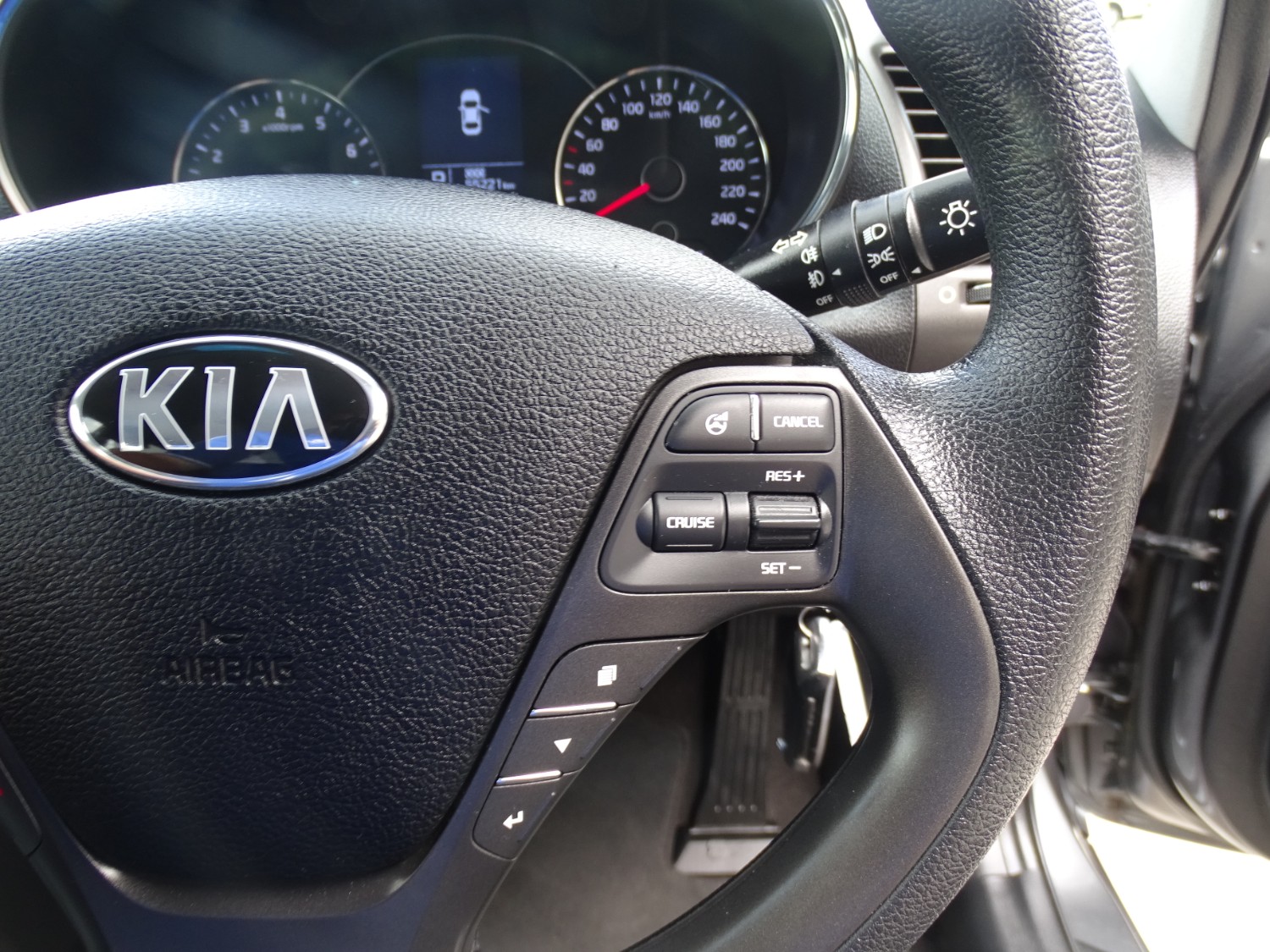 2016 Kia Cerato YD S Hatch Image 14