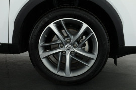 2023 MG HS SAS23 Essence SUV