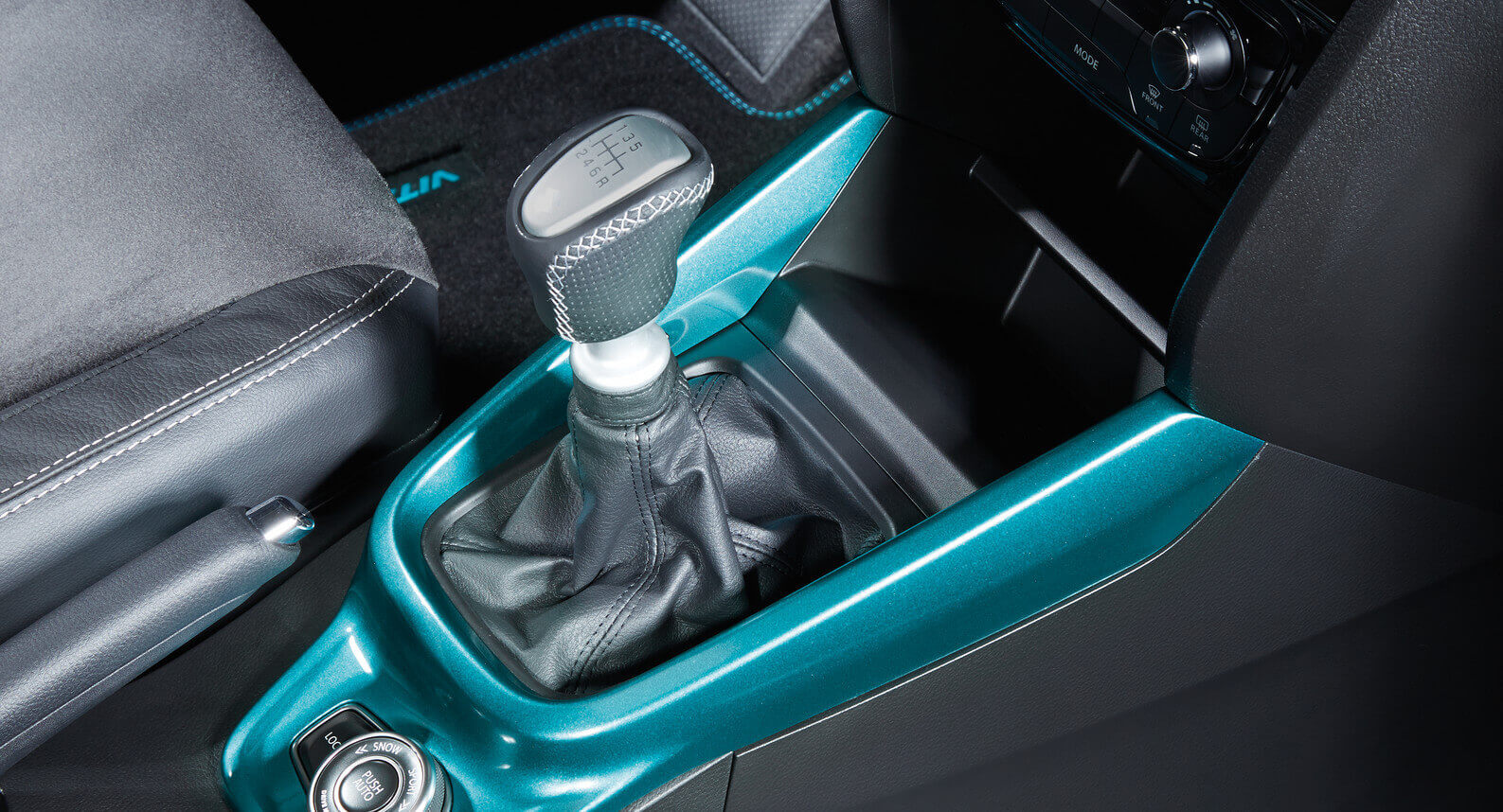 Vitara Centre Trim - Atlantis Turquoise