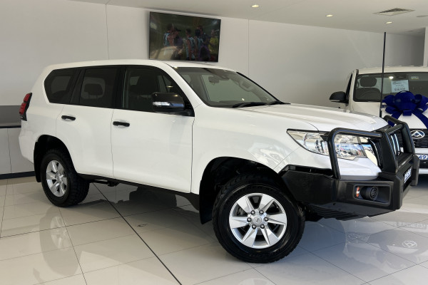 2021 Toyota LandCruiser Prado GDJ150R GX SUV Image 1