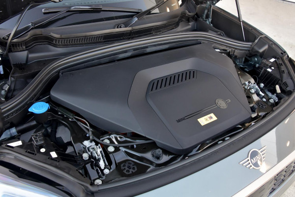 2026 MINI Countryman U25 E Favoured SUV image 25