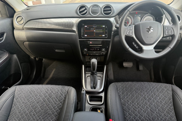 2024 Suzuki Vitara Turbo Wagon Image 13