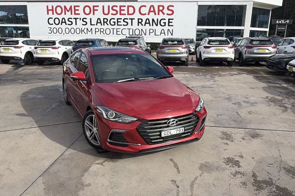 2018 Hyundai Elantra AD SR Sedan Image 2