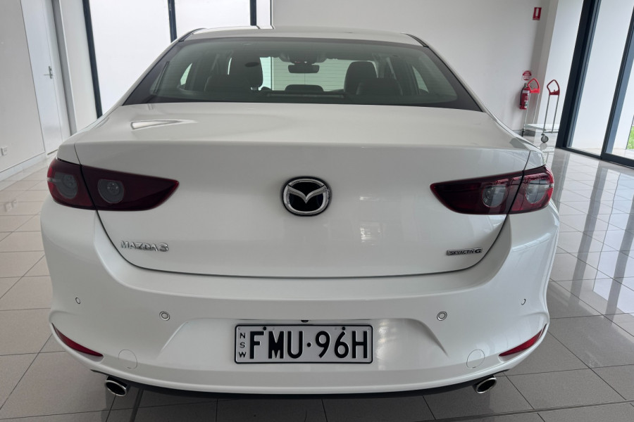 2019 Mazda 3 BP Series G25 GT Hatch Image 9