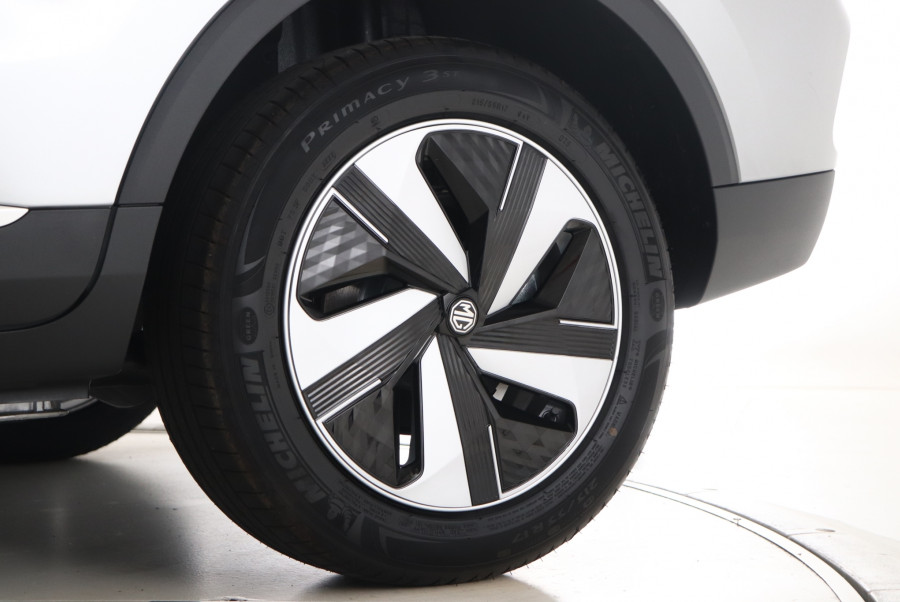 2023 MG ZS EV Essence Wagon Image 9