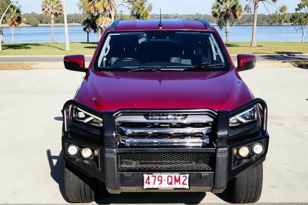 2021 Isuzu MU-X RJ LS-T SUV Image 2
