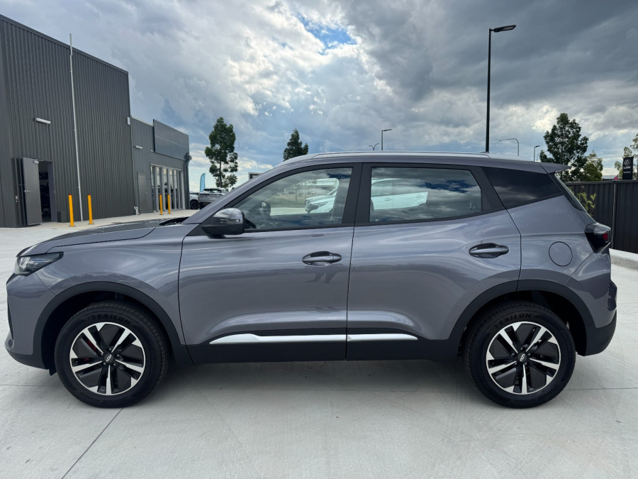 2026 Chery Tiggo 4  Hybrid Ultimate SUV Image 4