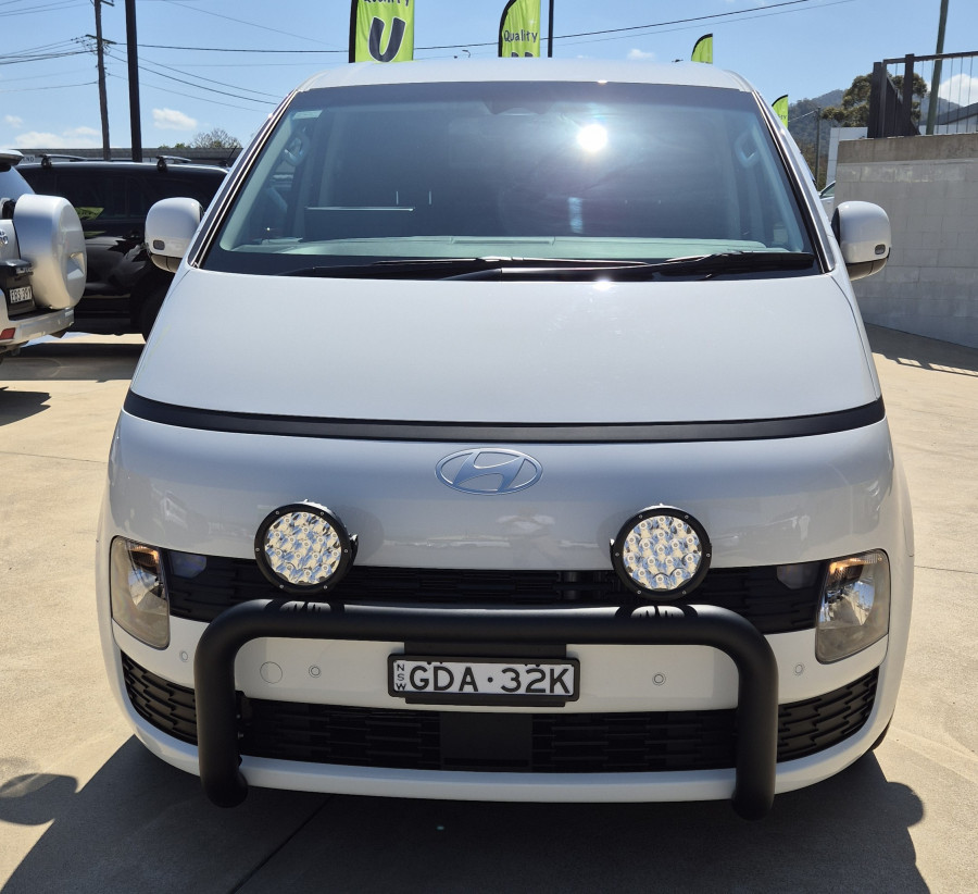 2026 MY27 Hyundai Staria Load US4.V4  Van Image 2