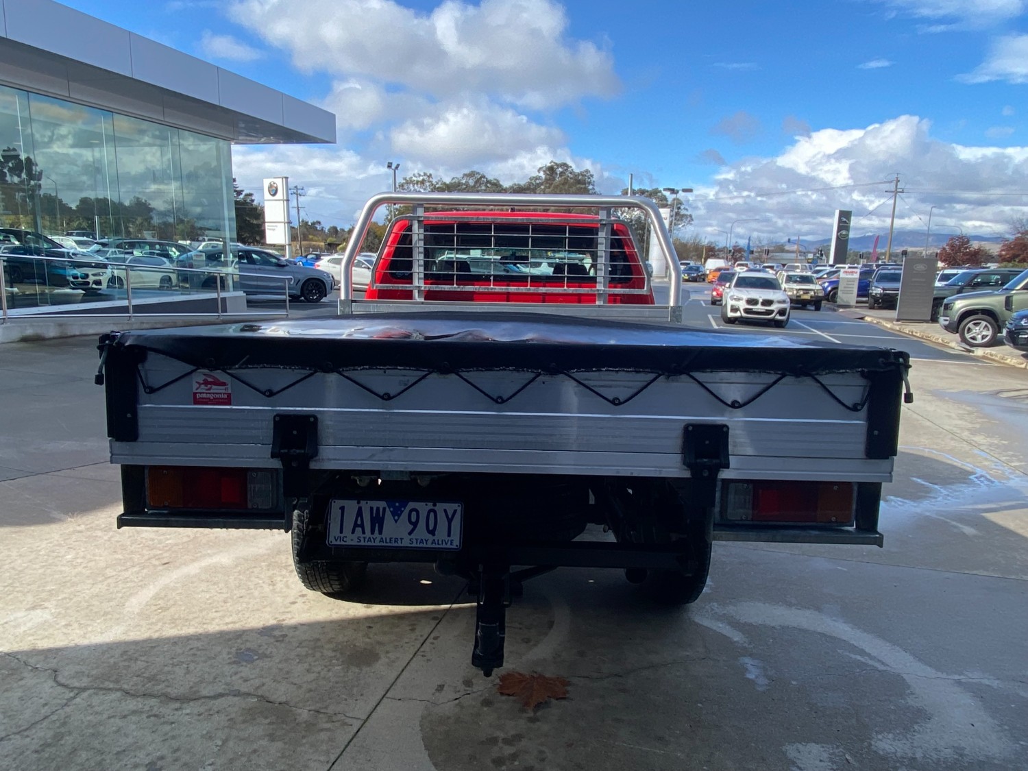 2013 MY12 Toyota HiLux KUN26R MY12 SR Cab Chassis Image 6