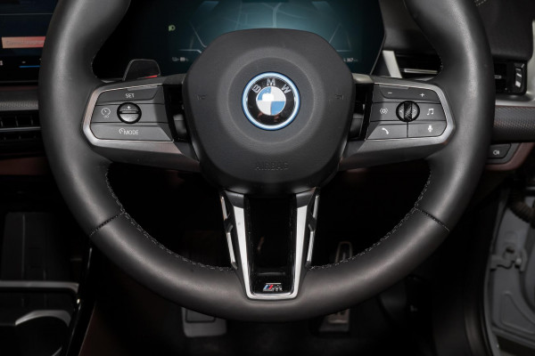 2024 BMW iX2 U10 eDrive20 M Sport SUV image 11