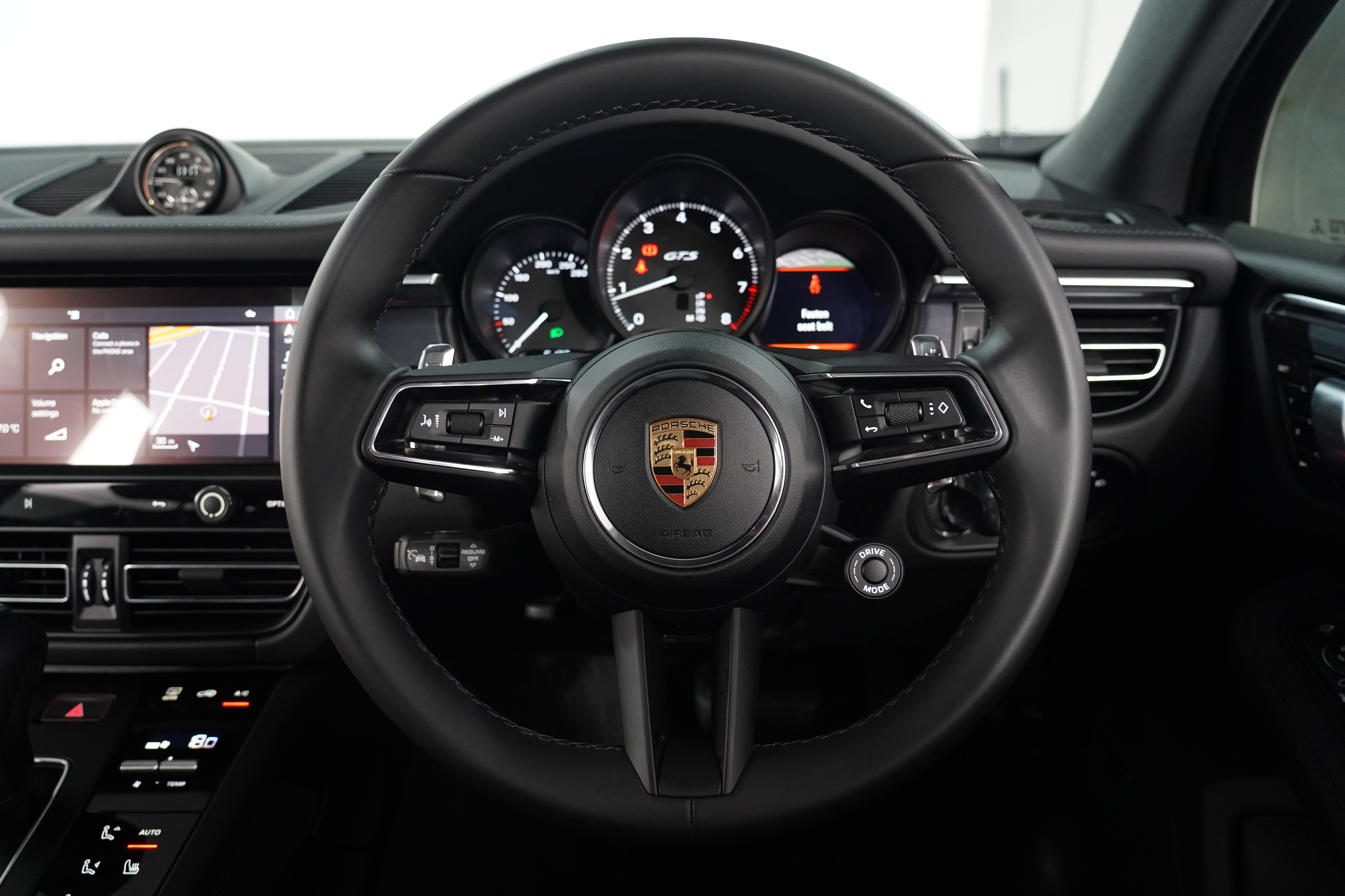 2023 Porsche Macan Gts Wagon Image 26