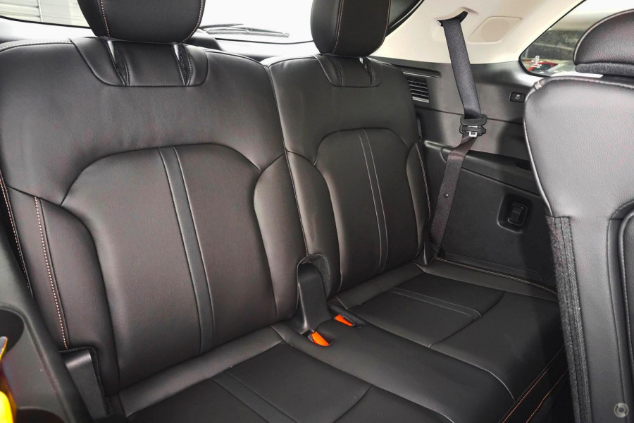 2024 Mazda CX-80 KL G40e GT SUV Image 8
