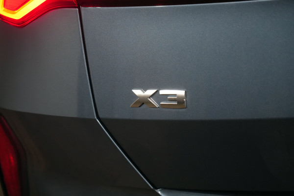 2025 BMW X3 M50 xDrive SUV image 9
