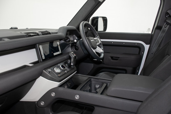 2022 Land Rover Defender L663 110 P300 SUV Image 26