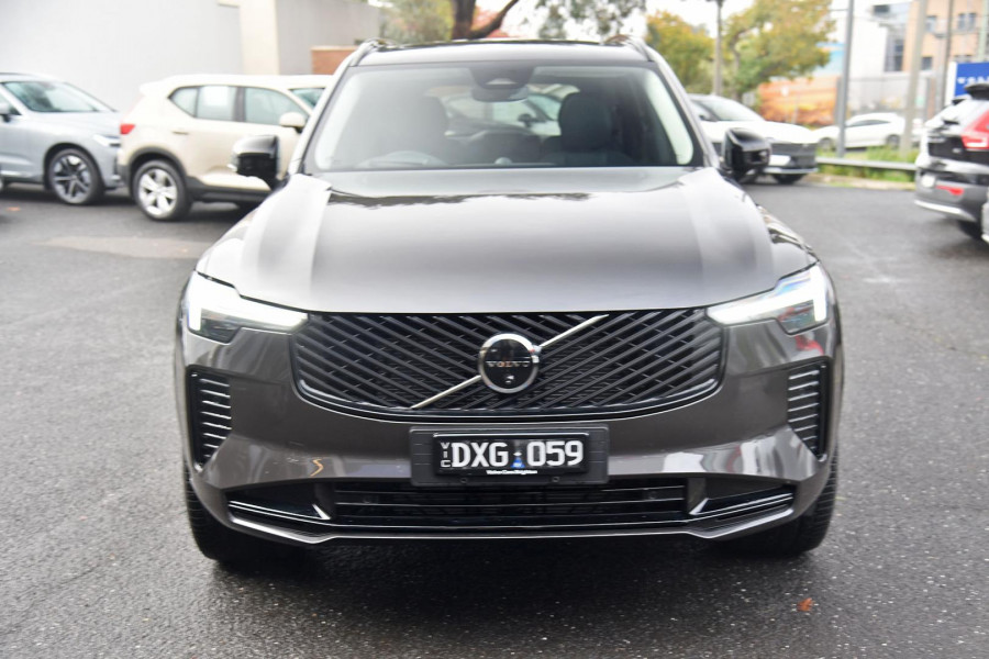 2025 MY26 Volvo XC90 L Series Ultra B5 Dark SUV Image 4