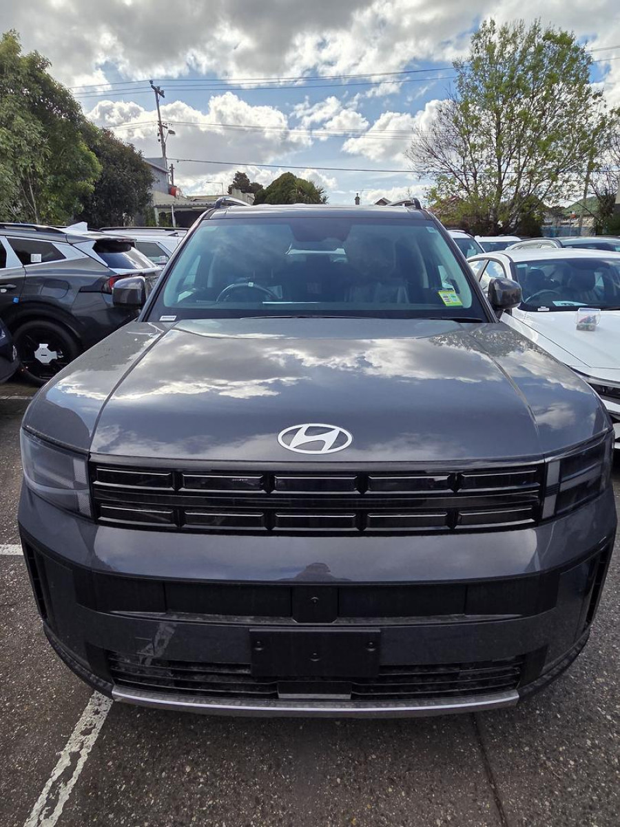 2026 Hyundai Santa Fe MX5.V2 Hybrid Elite SUV Image 2