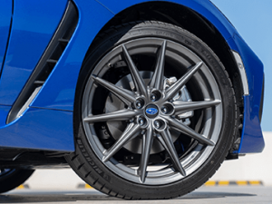 Full-sized spare wheel Image