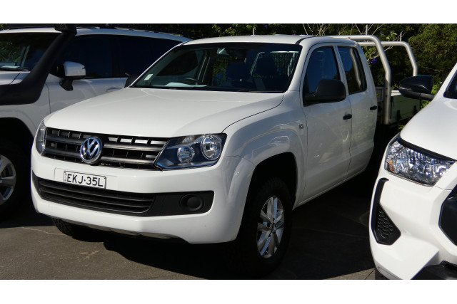 2017 Volkswagen Amarok 2H MY17 TDI420 CORE EDITION 4X4 Cab Chassis Image 3