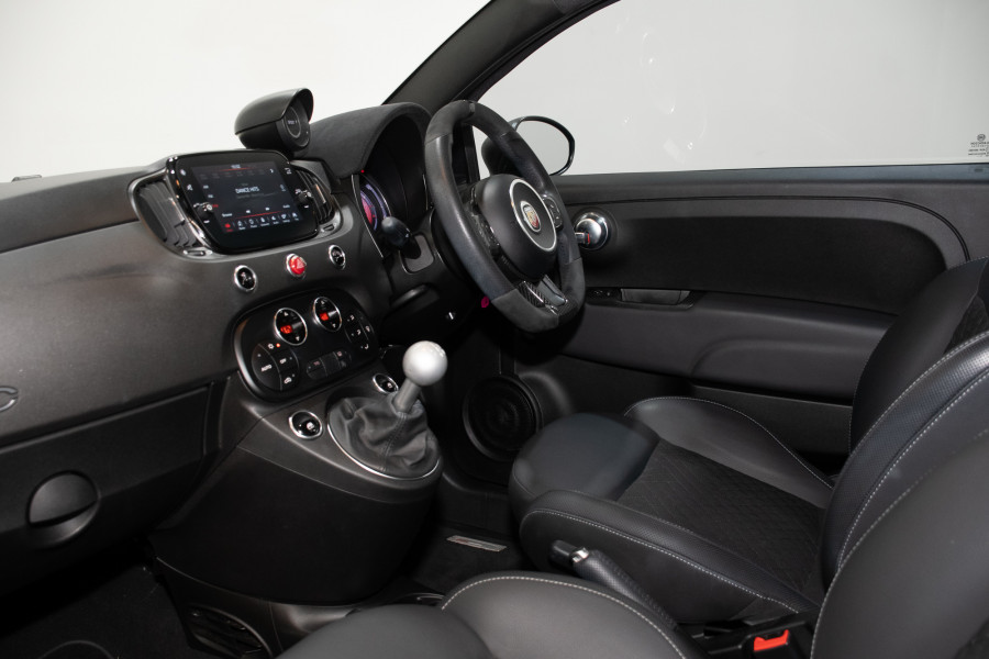 2023 Abarth 695 Competizione Hatch Image 21