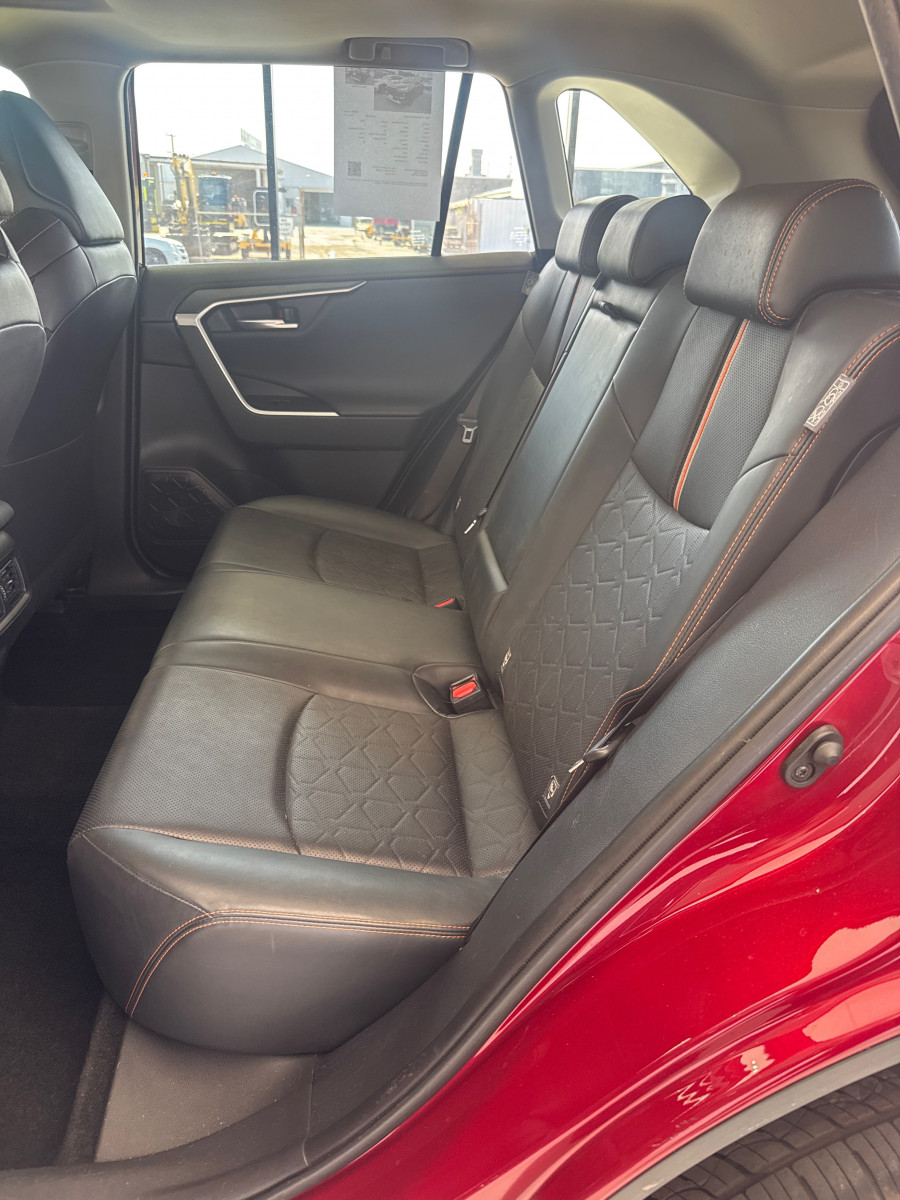 2020 Toyota RAV4 AXAA54R Edge Wagon Image 14