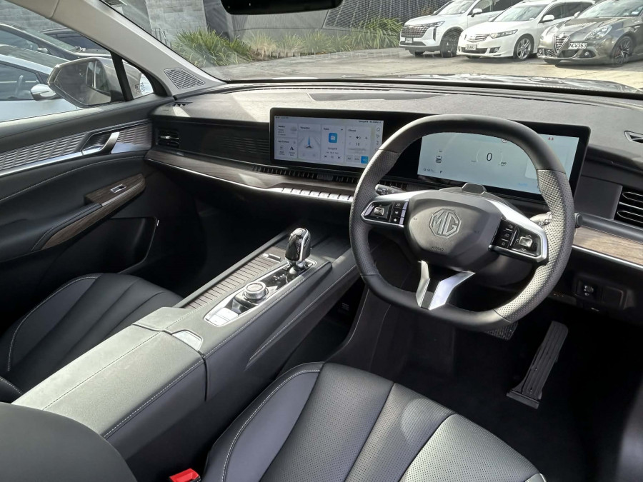 2026 MG QS Essence SUV Image 8