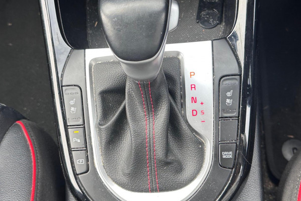2022 Kia Cerato BD GT Hatch Image 32