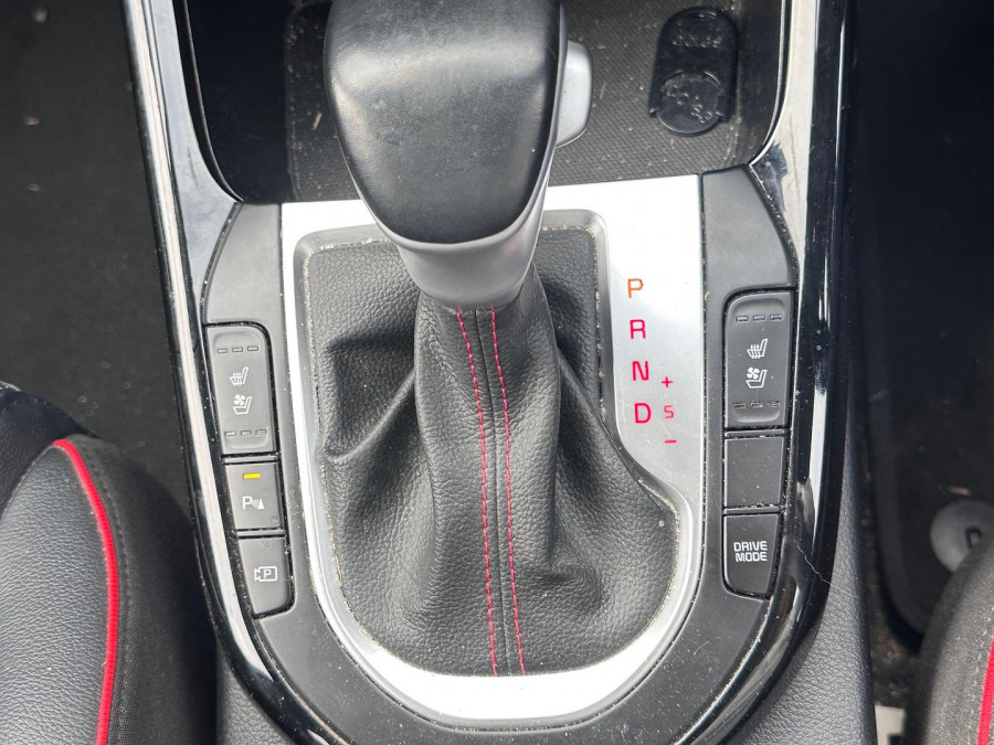2022 Kia Cerato BD GT Hatch Image 32