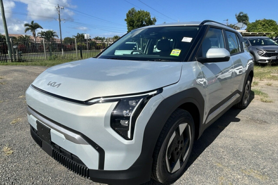 2025 Kia EV3 SV Air Standard Range SUV Image 10