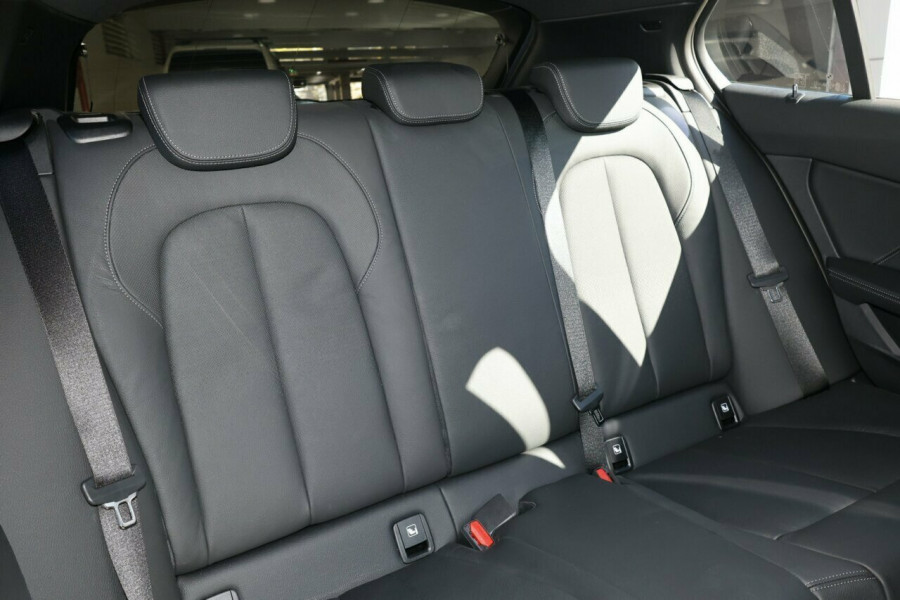 2024 BMW 1 Series F40 M135i xDrive Hatch Image 9