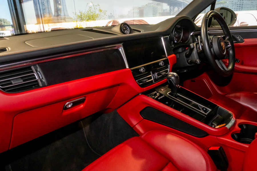 2022 MY23 Porsche Macan 95B GTS SUV