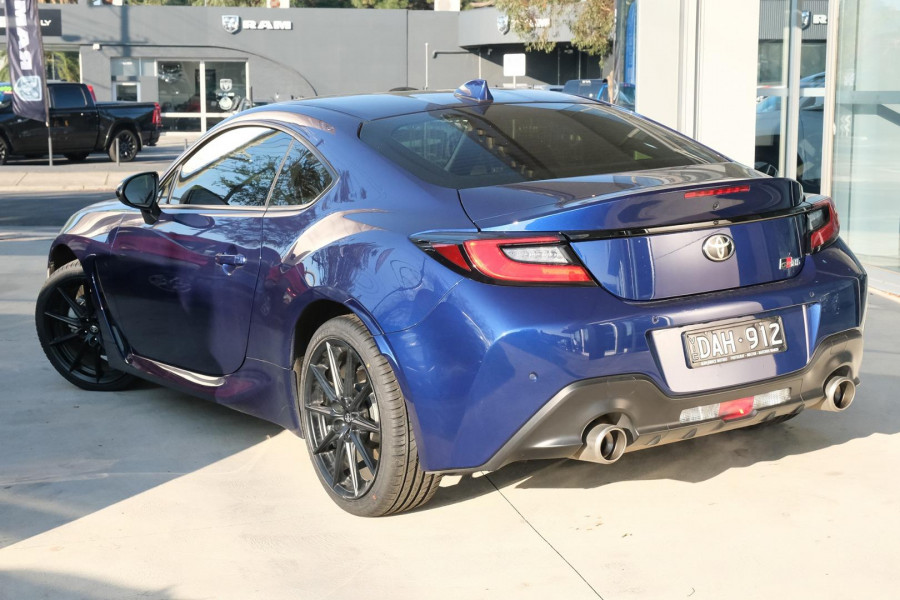 2024 Toyota 86 ZN8 GTS Coupe Image 2