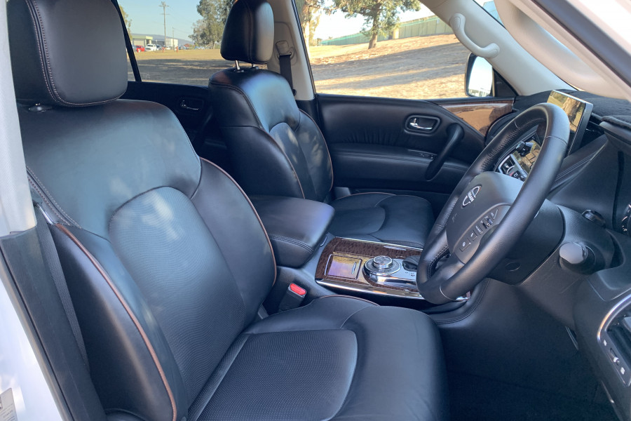 2023 Nissan Patrol Y62 Series 5 Ti SUV Image 11