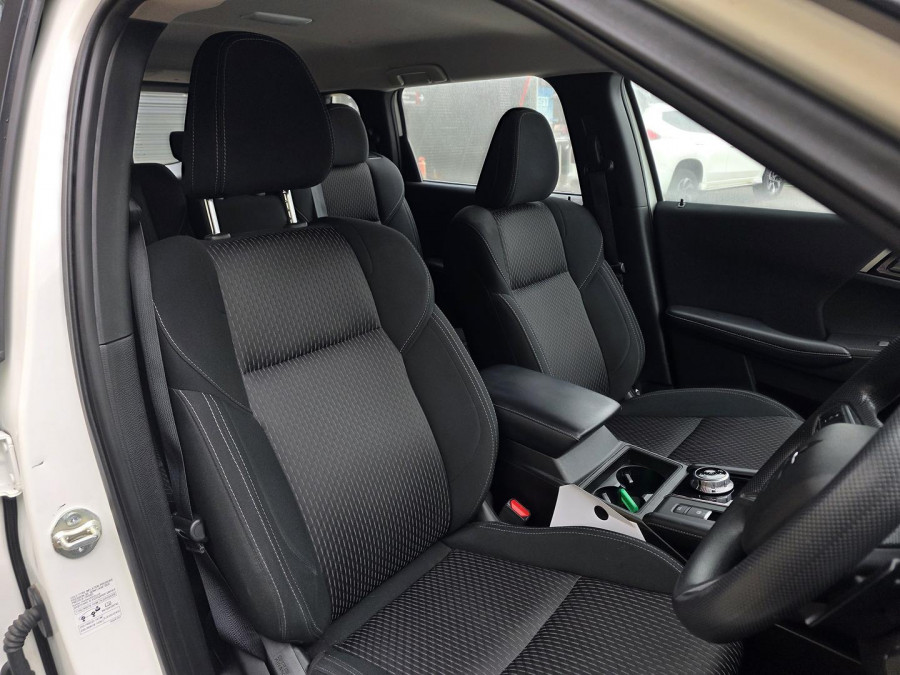 2023 Mitsubishi Outlander ZM ES SUV Image 14