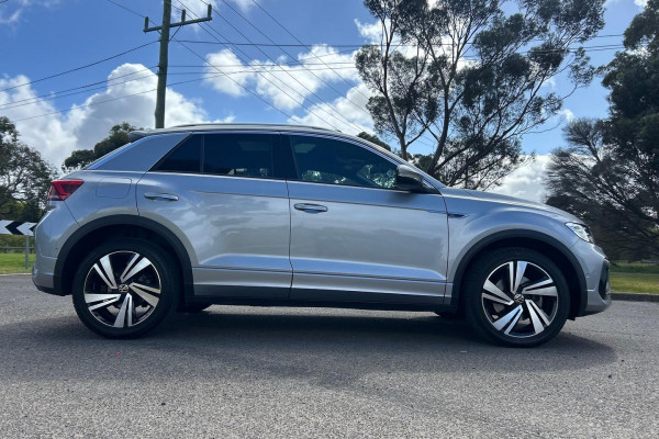 2024 Volkswagen T-Roc D11 140TSI R-Line SUV Image 4