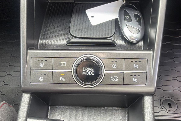 2025 Hyundai KONA SX2.V2 Premium N Line SUV Image 17