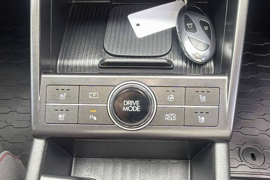 2025 Hyundai KONA SX2.V2 Premium N Line SUV Image 17