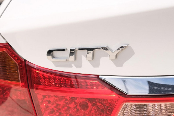 2015 MY16 Honda City GM VTi-L Sedan Image 19