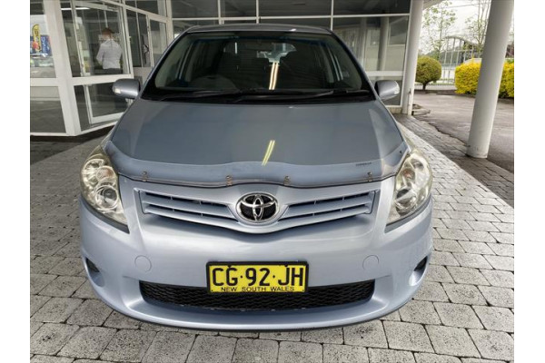 2010 MY11 Toyota Corolla ZRE152R  Ascent Hatch Image 3