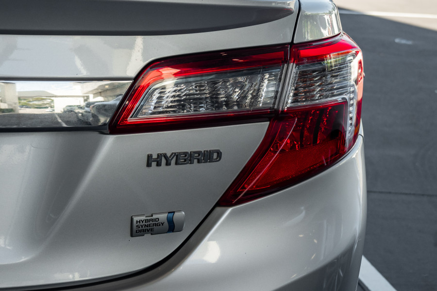 2013 Toyota Camry Hybrid AVV50R HL Sedan Image 21