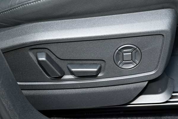 2025 MY26 Audi Q5 GU TFSI 200kW sport SUV image 17