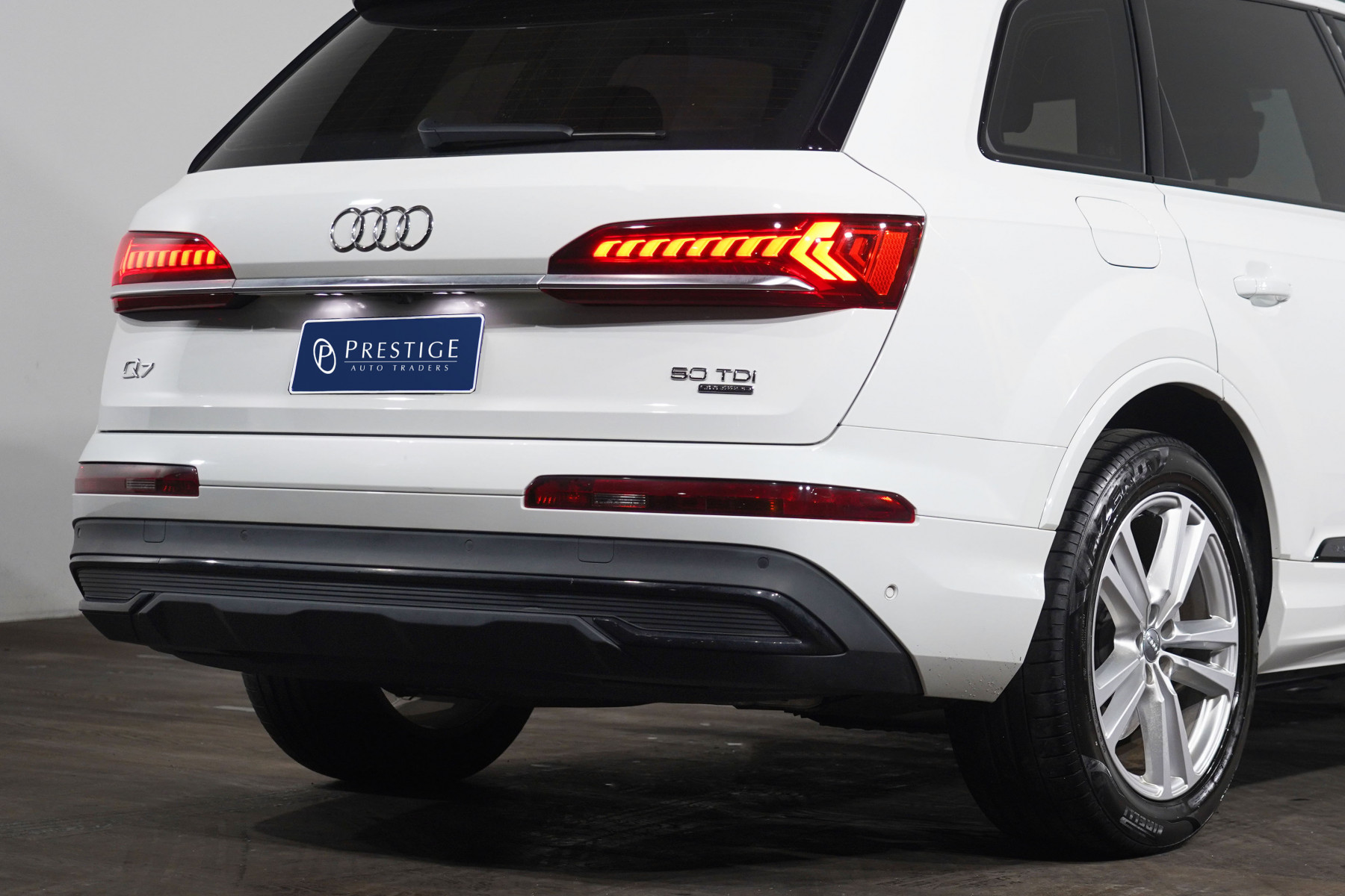 2020 Audi Q7 50 Tdi Quattro SUV Image 8
