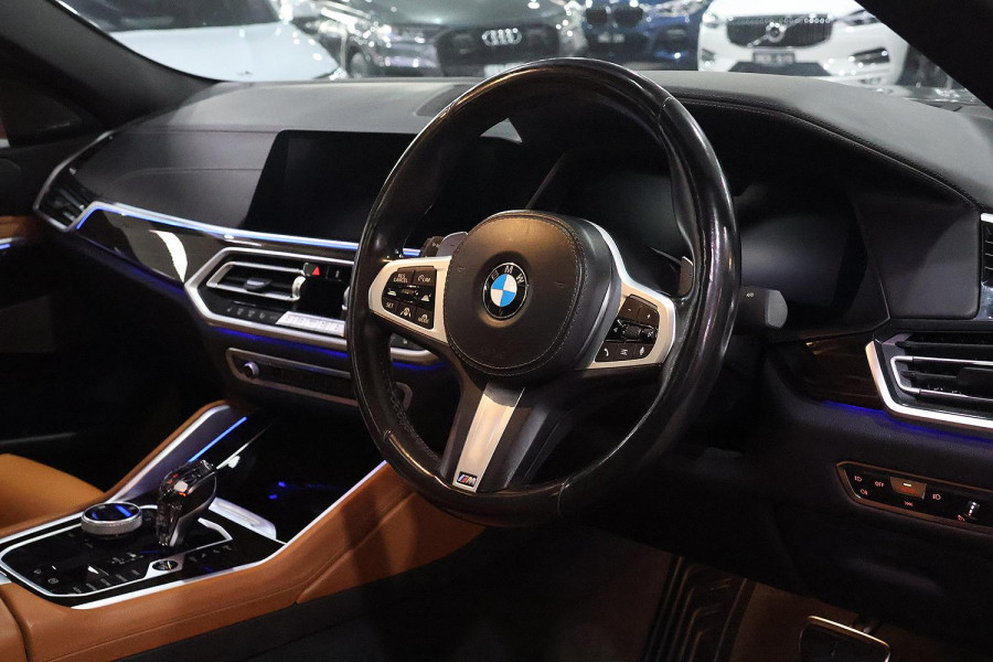 2021 BMW X6 G06 M50i SUV