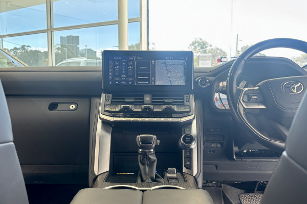 2022 Toyota LandCruiser FJA300R VX SUV Image 14