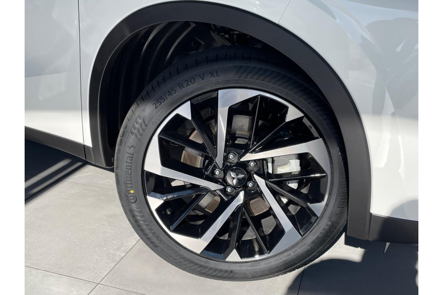 2024 Mitsubishi Outlander ZM LS SUV Image 12