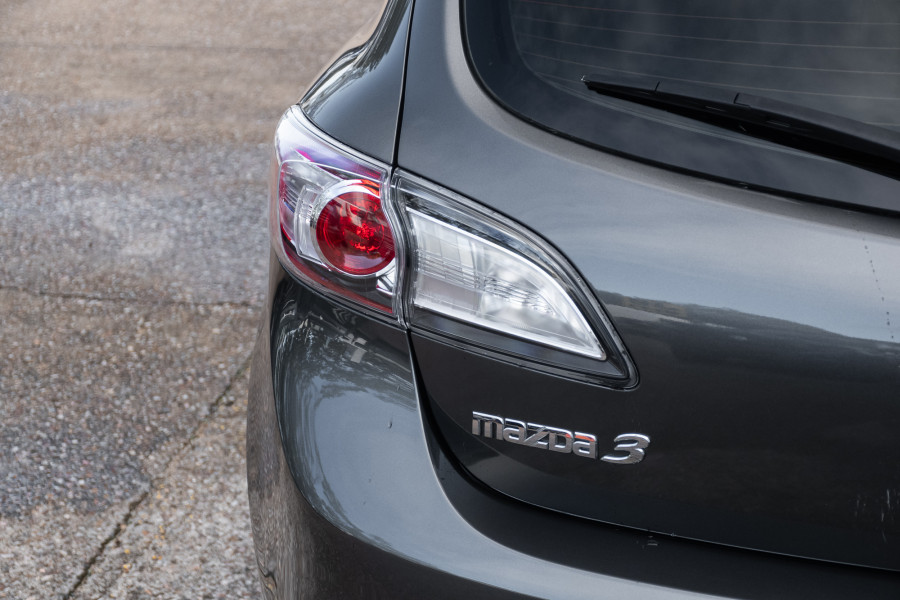 2013 Mazda 3 Neo Hatch Image 18