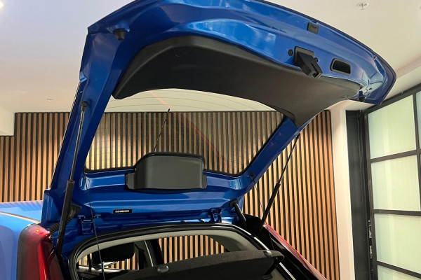 2020 MG MG3 SZP1 Core Hatch Image 7
